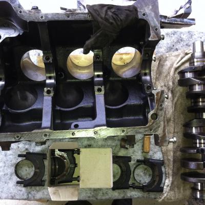 dismantled bottom end dismantled bottom end